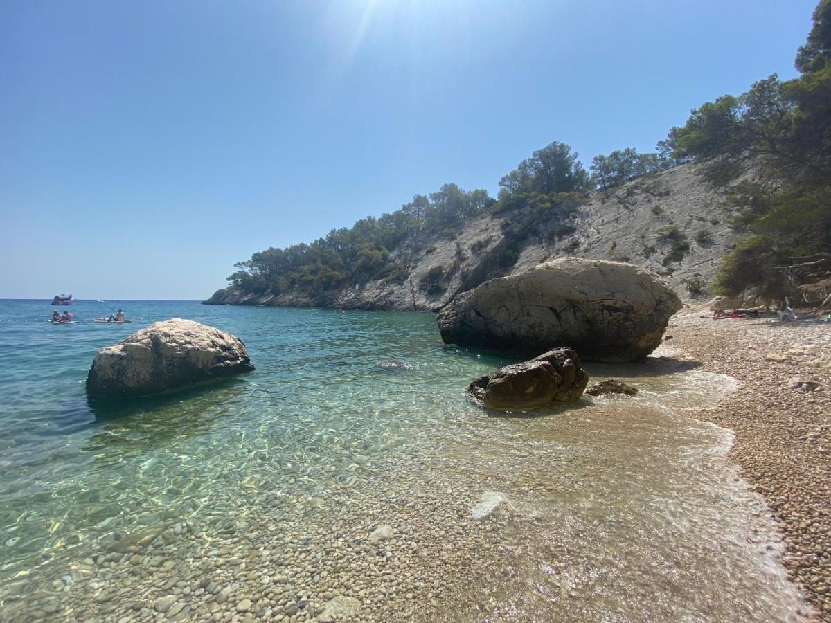 Plazibat Apartman *